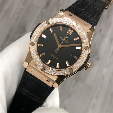 hublot đính đá|giá đồng hồ hublot.